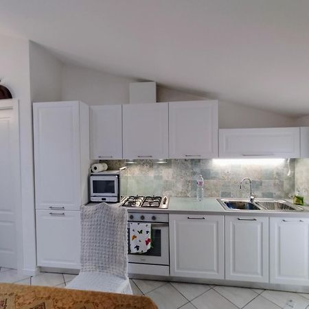 Appartement Mansarda Di Masha à Villongo SantʼAlessandro Extérieur photo