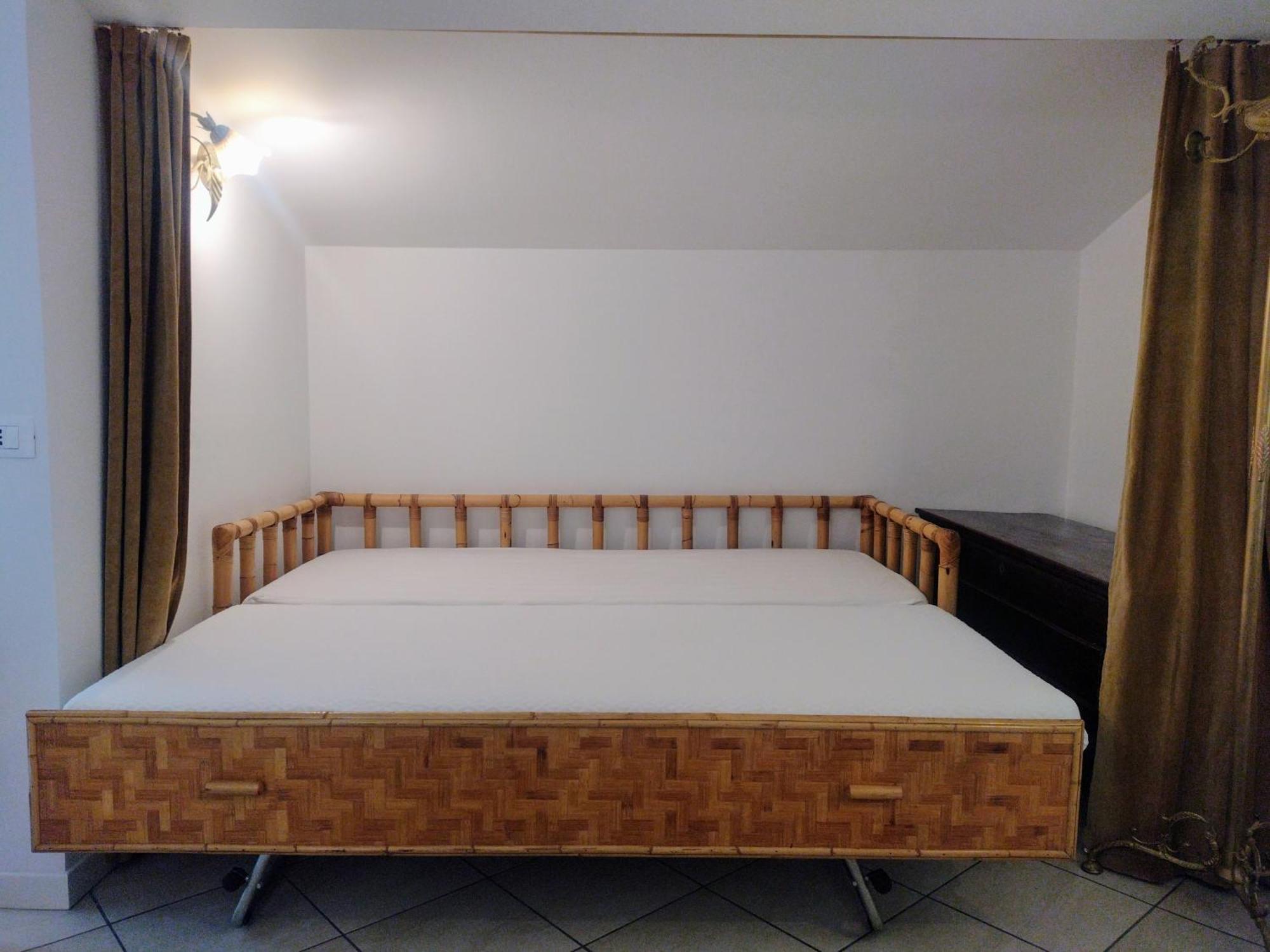 Appartement Mansarda Di Masha à Villongo SantʼAlessandro Extérieur photo